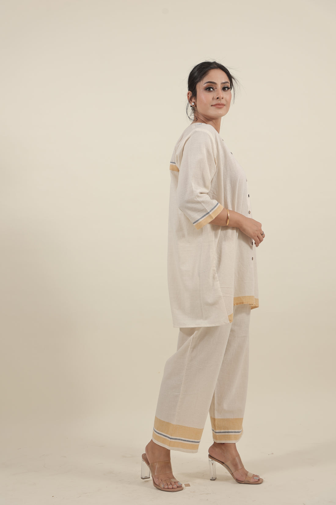 Ivory Chikankari with blue flowers kurta set