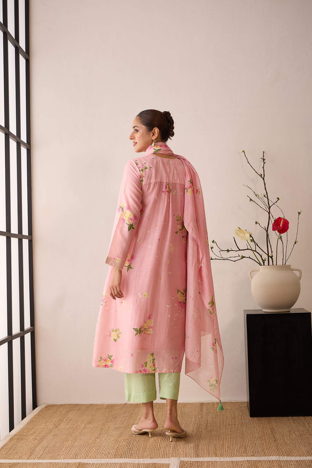 Gulabi Bahaar