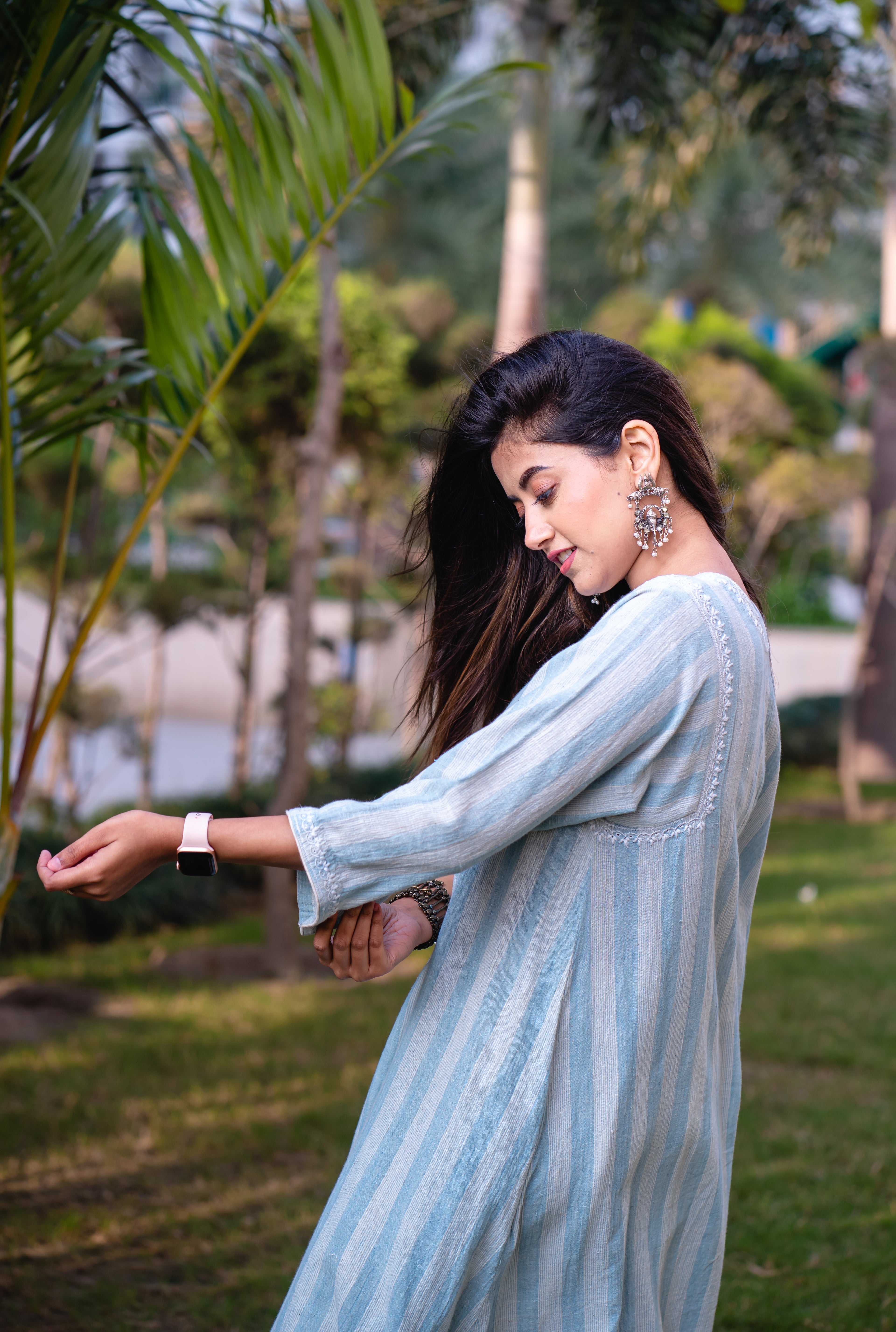 Boxy-Fit Blue Stripes Kala Cotton Chikankari Kurta