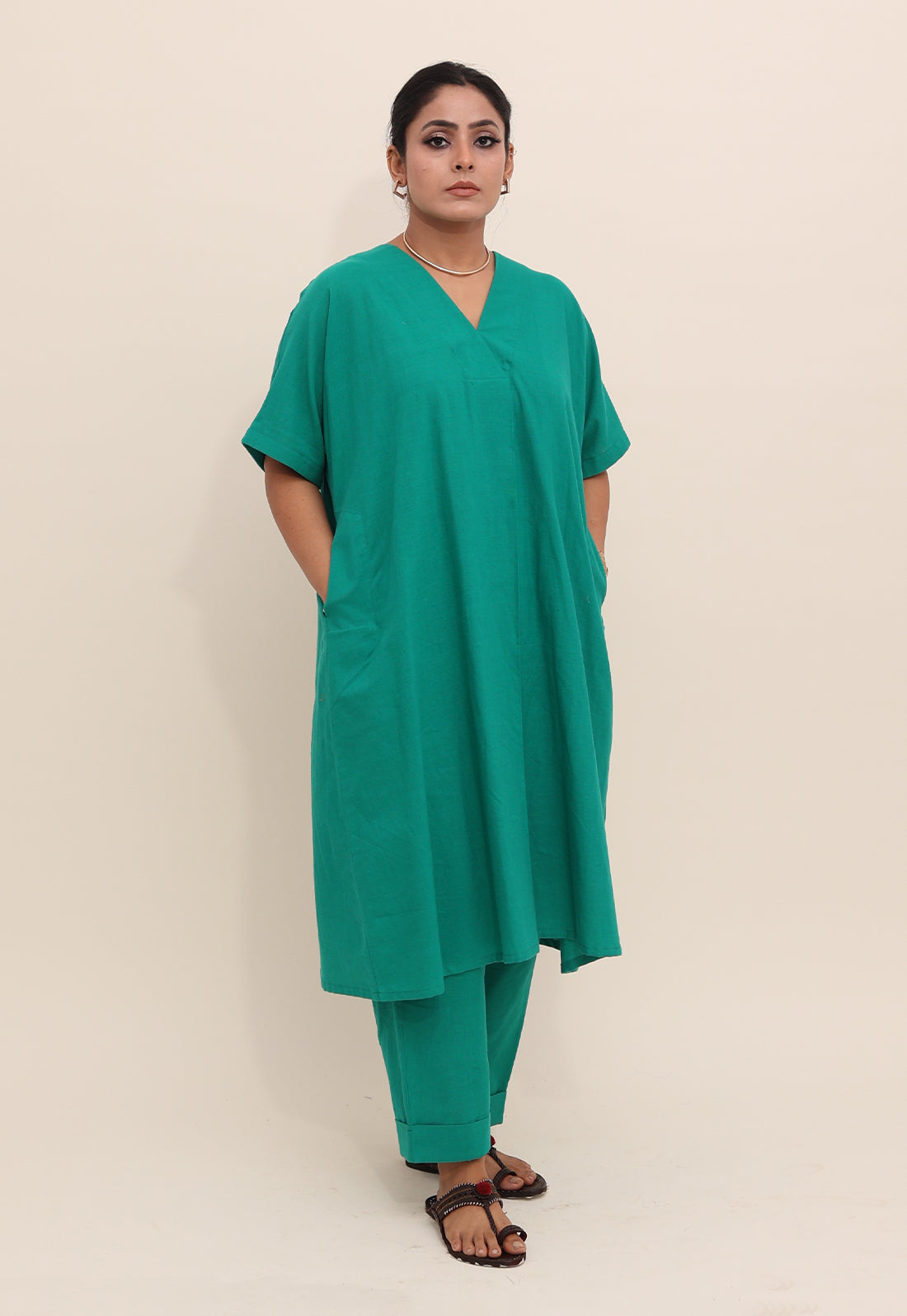 Solid Green V-Neck Kurta