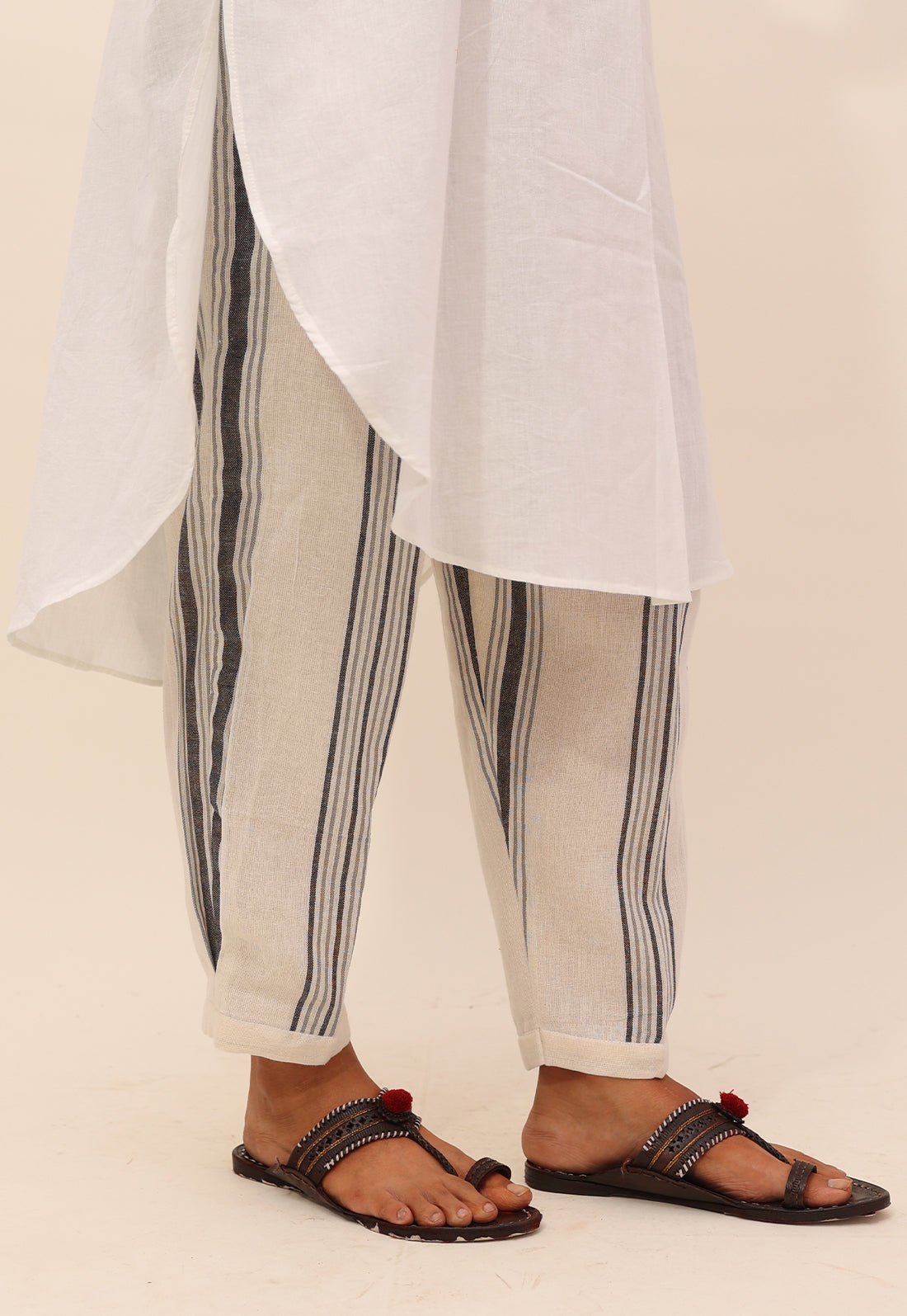 Nurah Co-ord Set With White Black Striped Pants