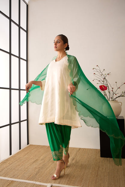 The Meher Sitara Lahori