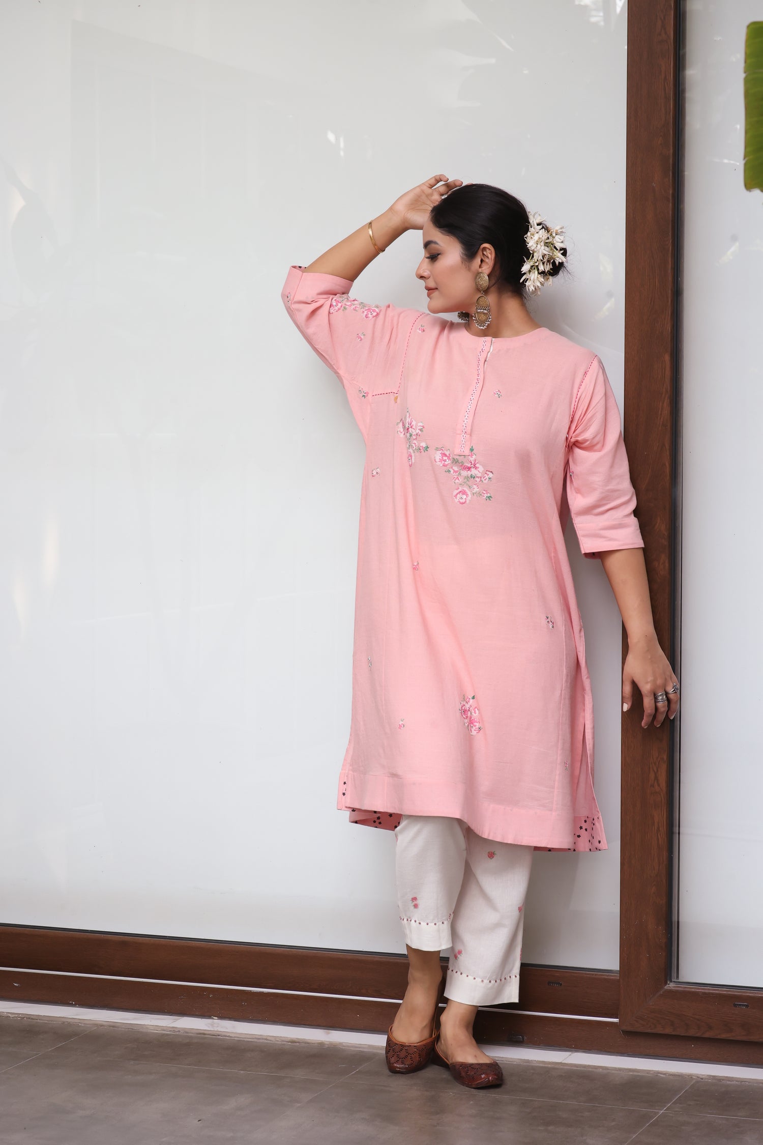 Pink floral choga bloom kurta