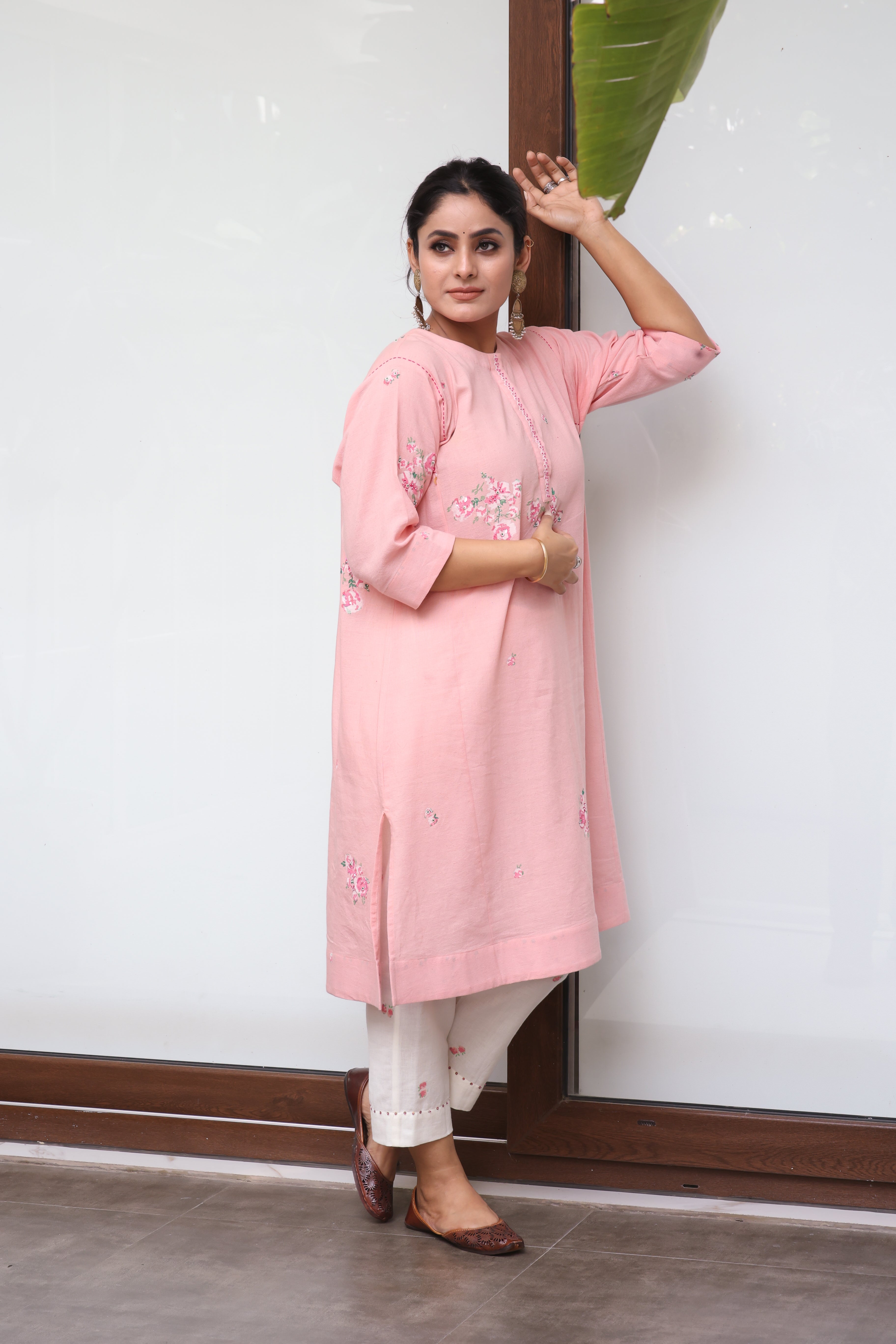 Pink floral choga bloom kurta