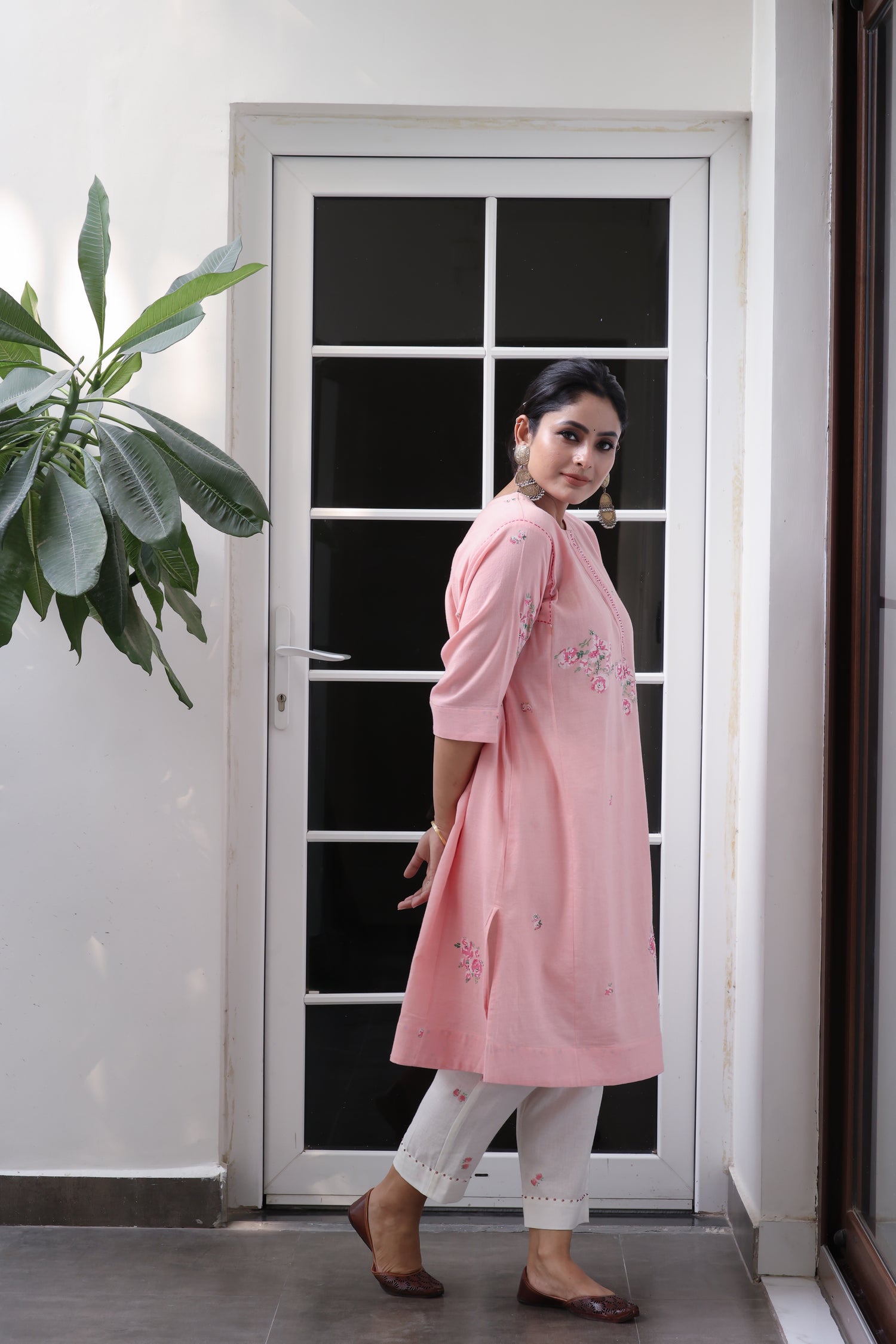 Pink floral choga bloom kurta