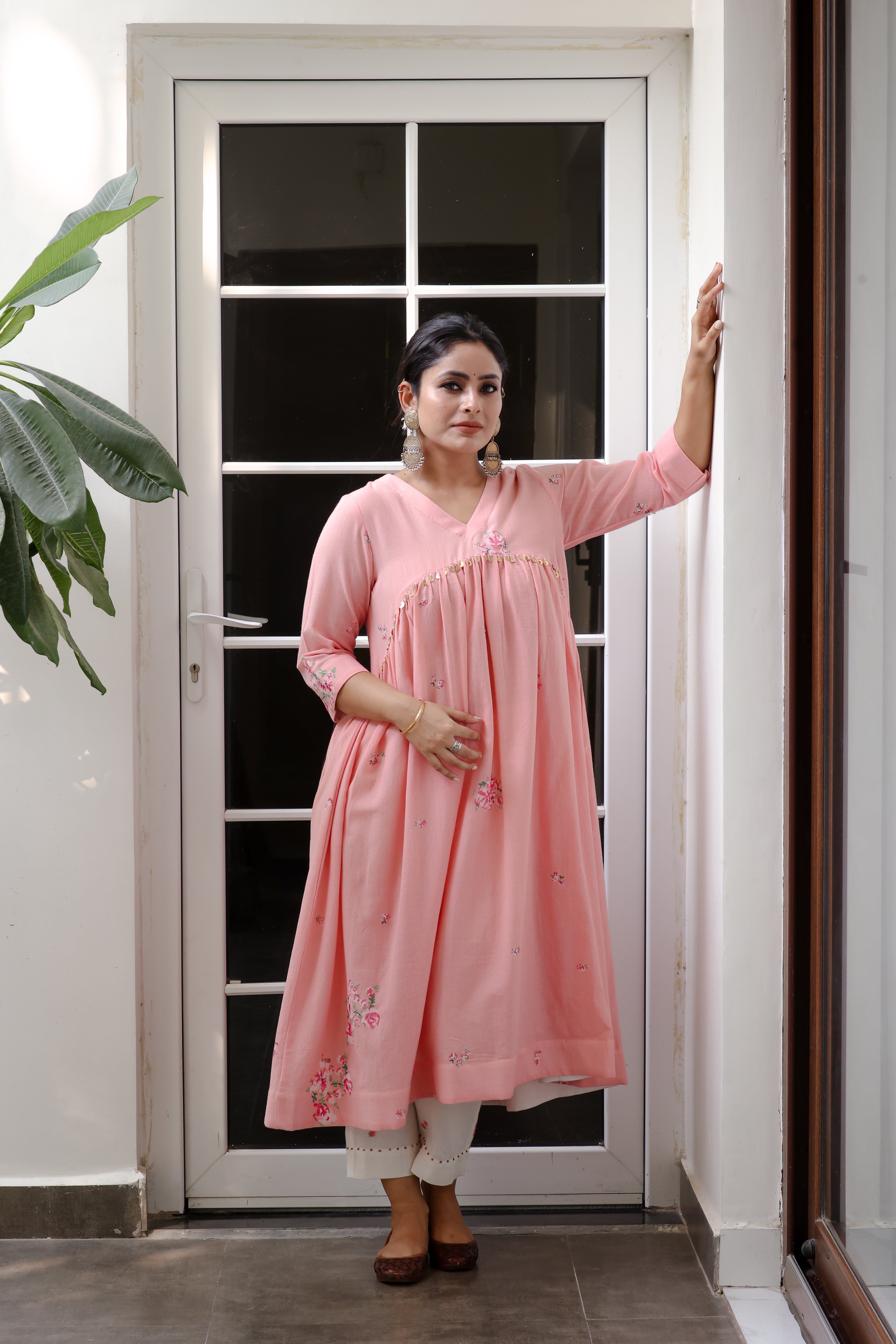 Pink V-neck gathered anarkali bloom kurta