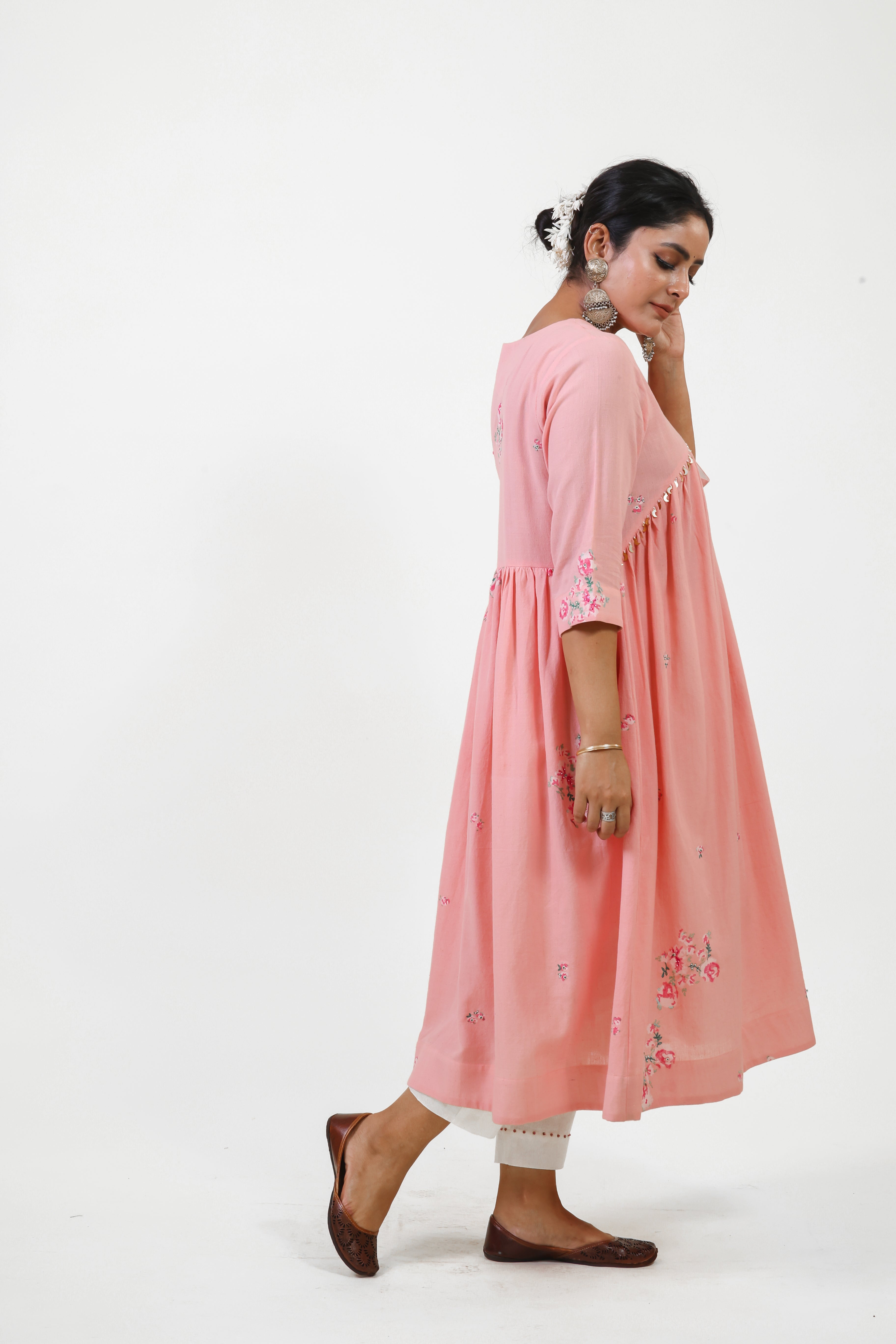 Pink V-neck gathered anarkali bloom kurta