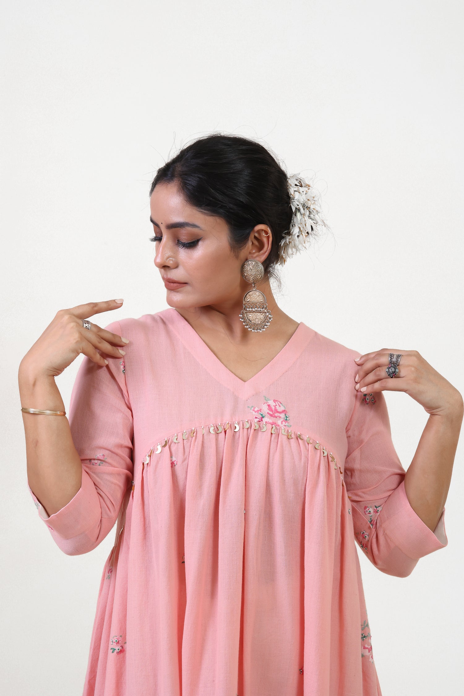 Pink V-neck gathered anarkali bloom kurta