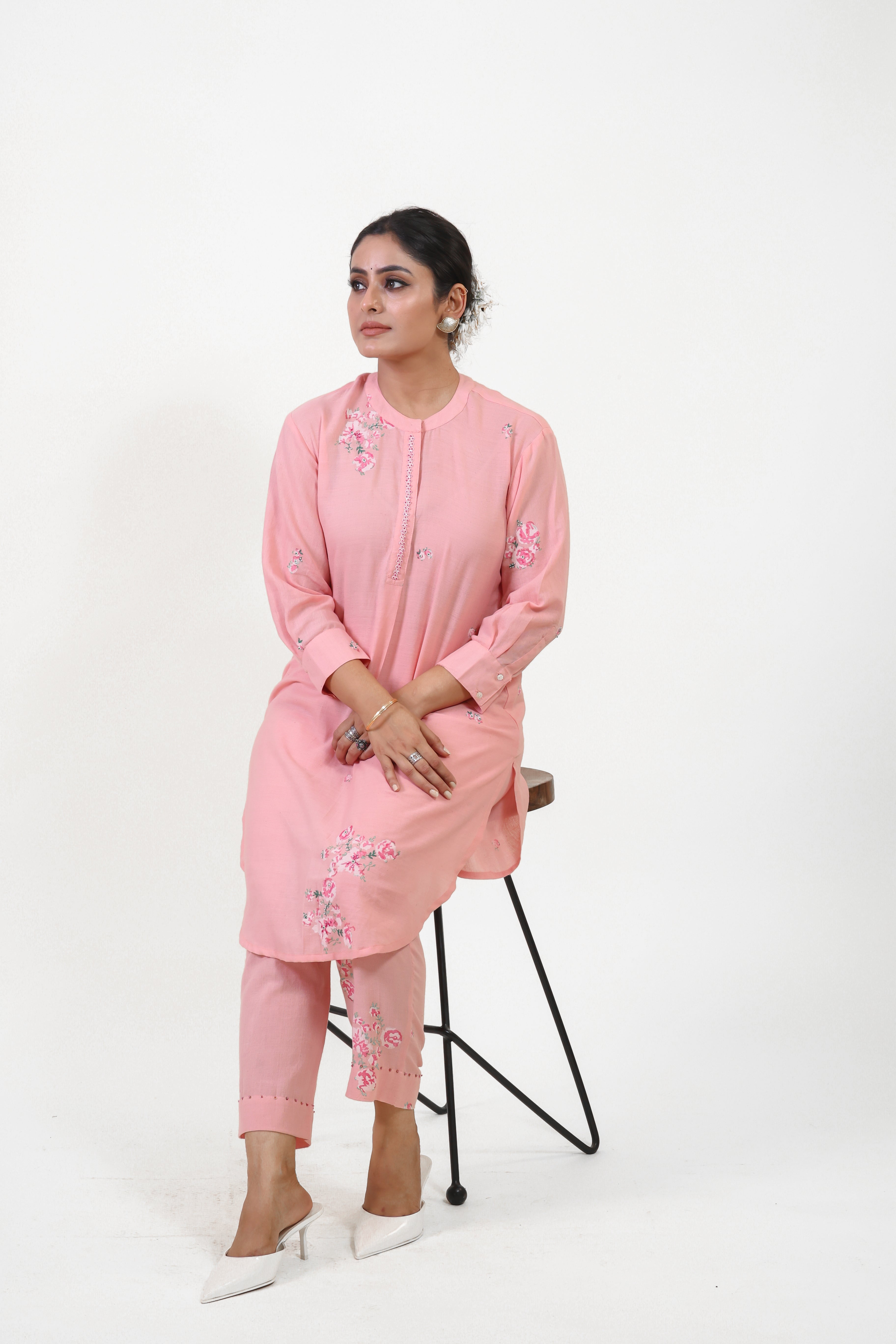 Pink floral drop shoulder bloom kurta