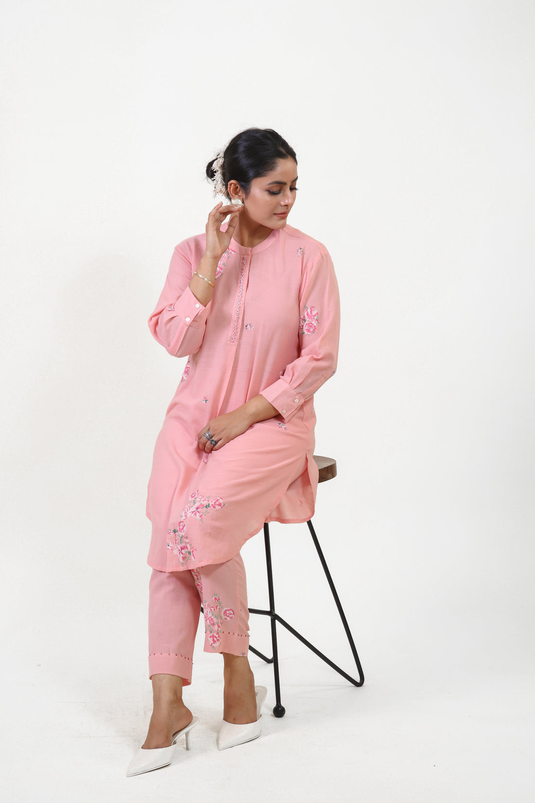 Pink floral drop shoulder bloom kurta