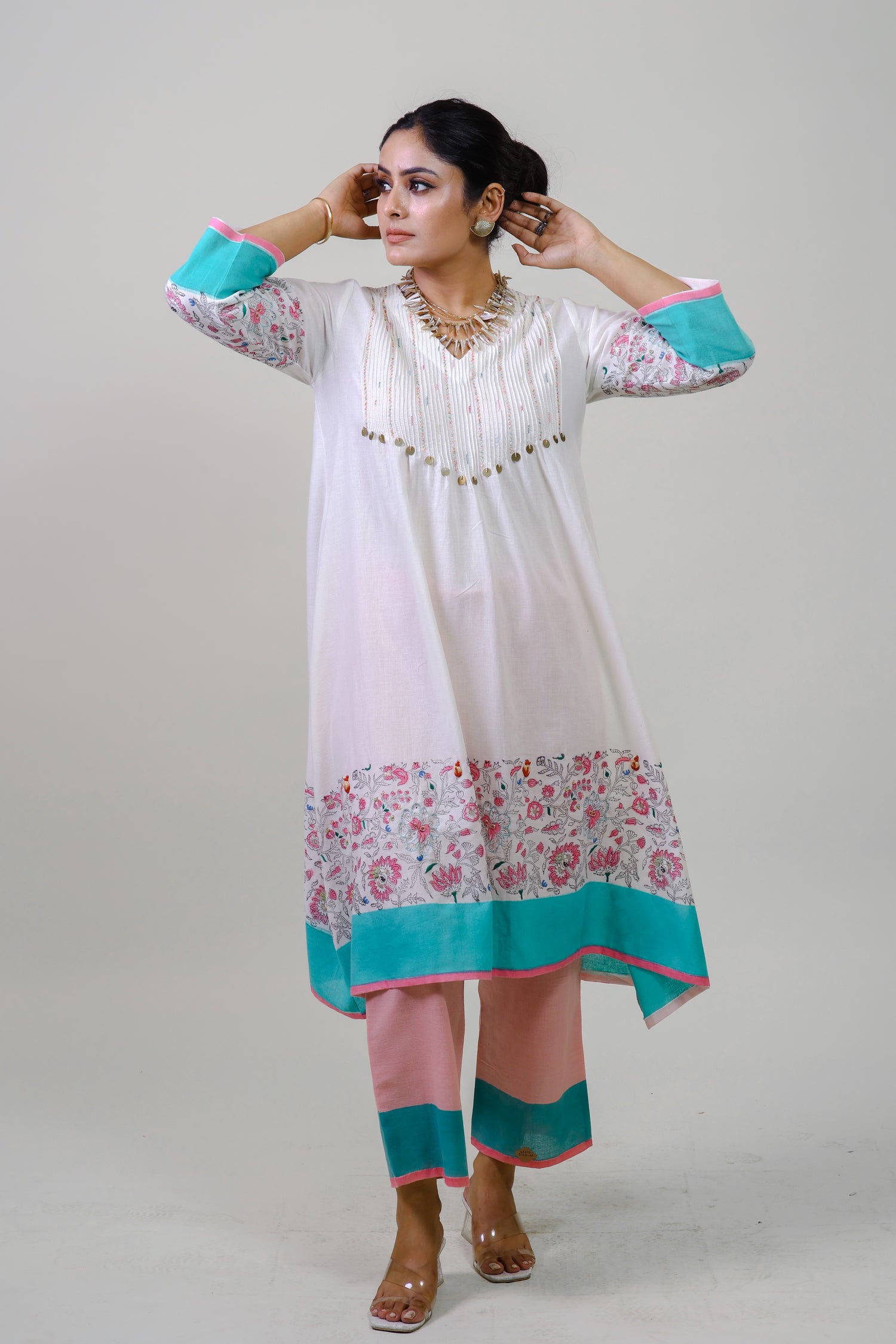 White pintucked printed border bloom kurta